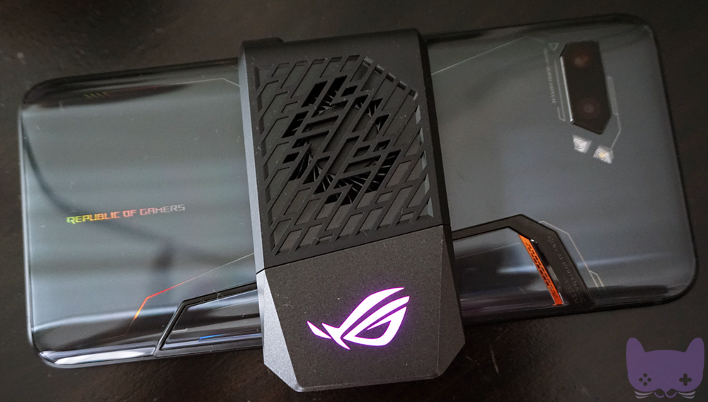 ROG Phone 2 Unboxing AeroActive Cooler 2