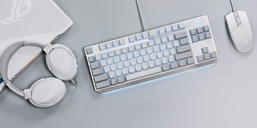 rog moonlight white
