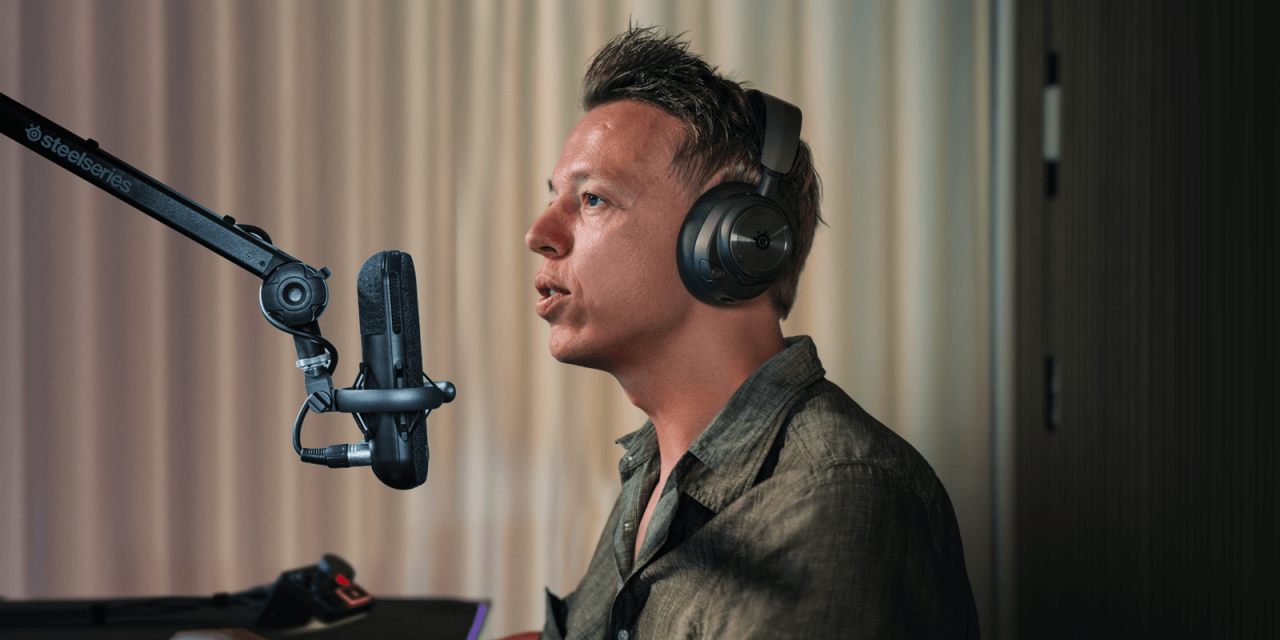 SteelSeries Alias Series Microphone