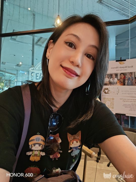 HONOR 600 5G Selfie Camera Sample Shot 1