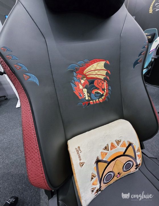 Secretlab Monster Hunter Rathalos Titan EVO Gaming Chair